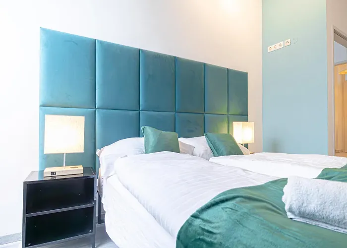 Stylish 2br & Living Room, Heart Of
