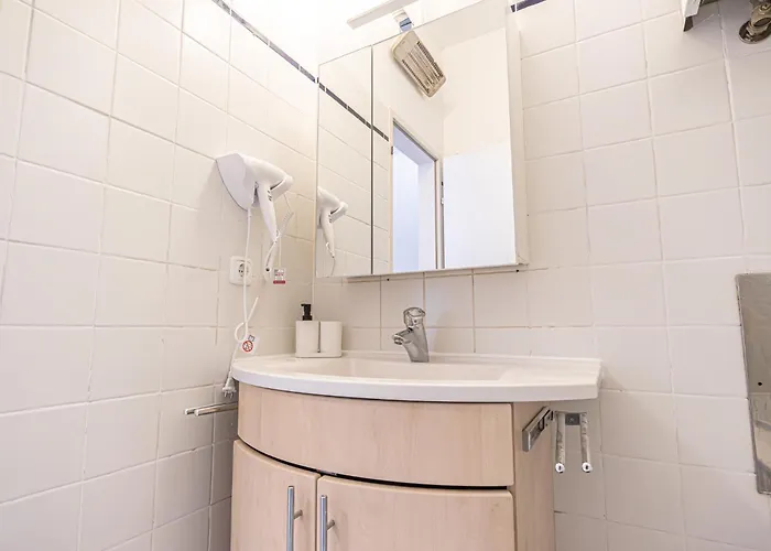 Stylish 2br & Living Room, Heart Of Vienna